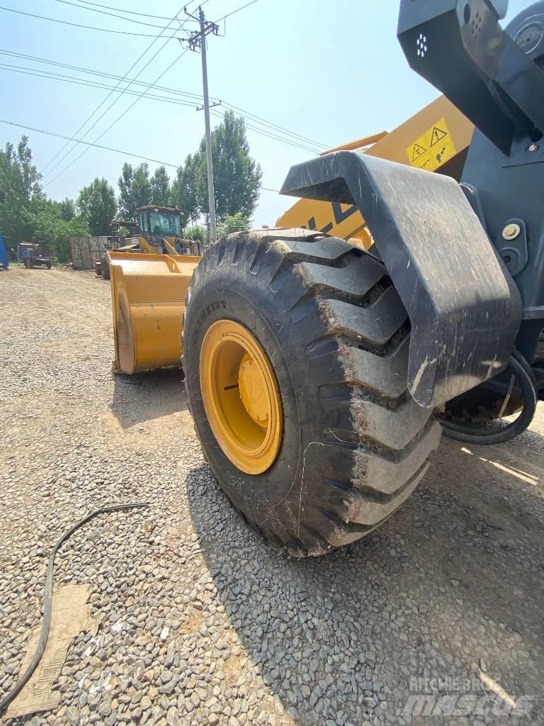 SDLG L955F Wheel loaders