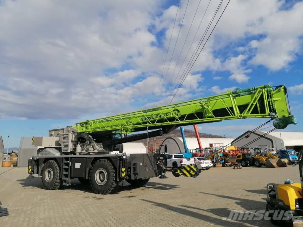 Zoomlion ZRT400 Rough terrain cranes