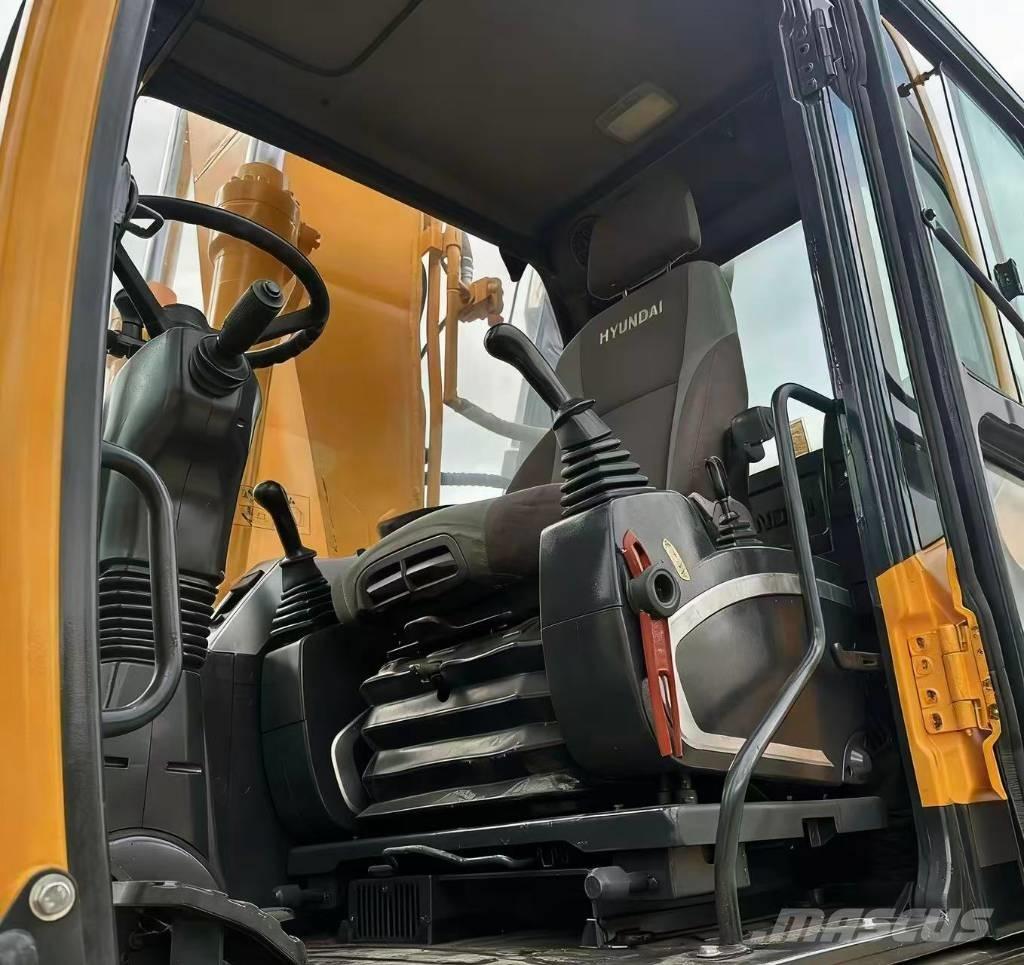 Hyundai 210W -9 Wheeled excavators