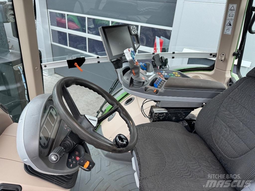 Fendt 1050 Tractors