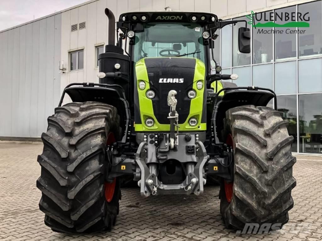 CLAAS Axion 960 Tractors
