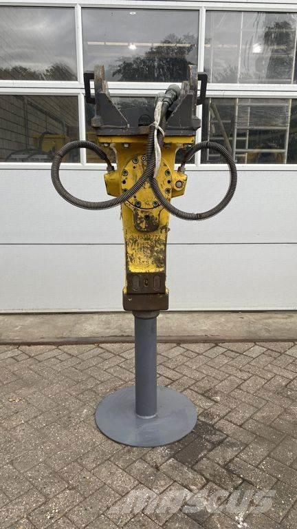 Epiroc SB452 Hammers / Breakers