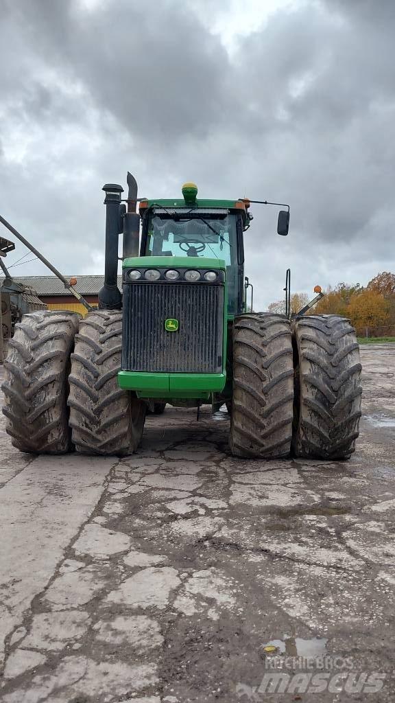 John Deere 9320 Tractors