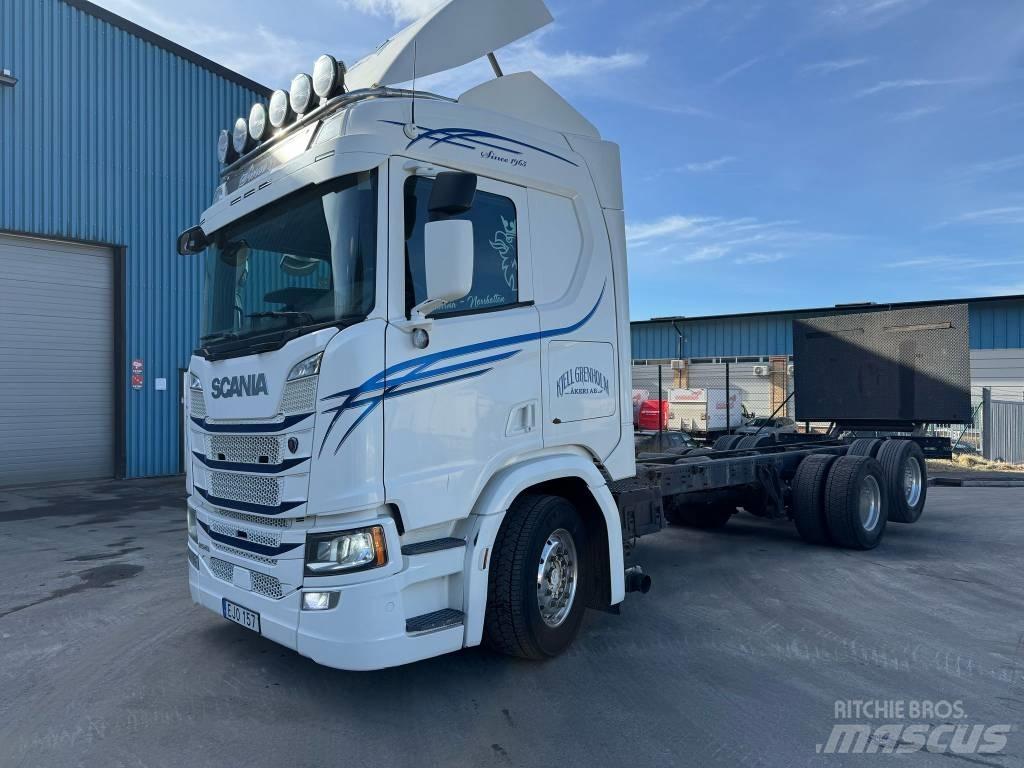 Scania R 540 Chassis Cab trucks