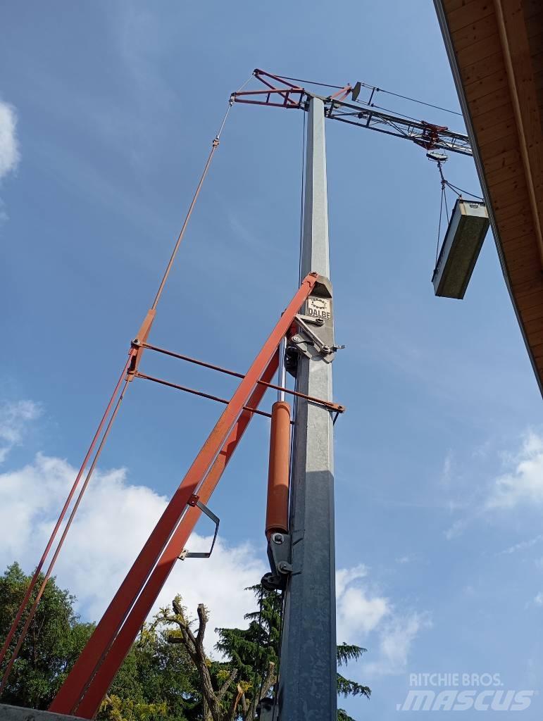 Dalbe HS 232 Self-erecting cranes