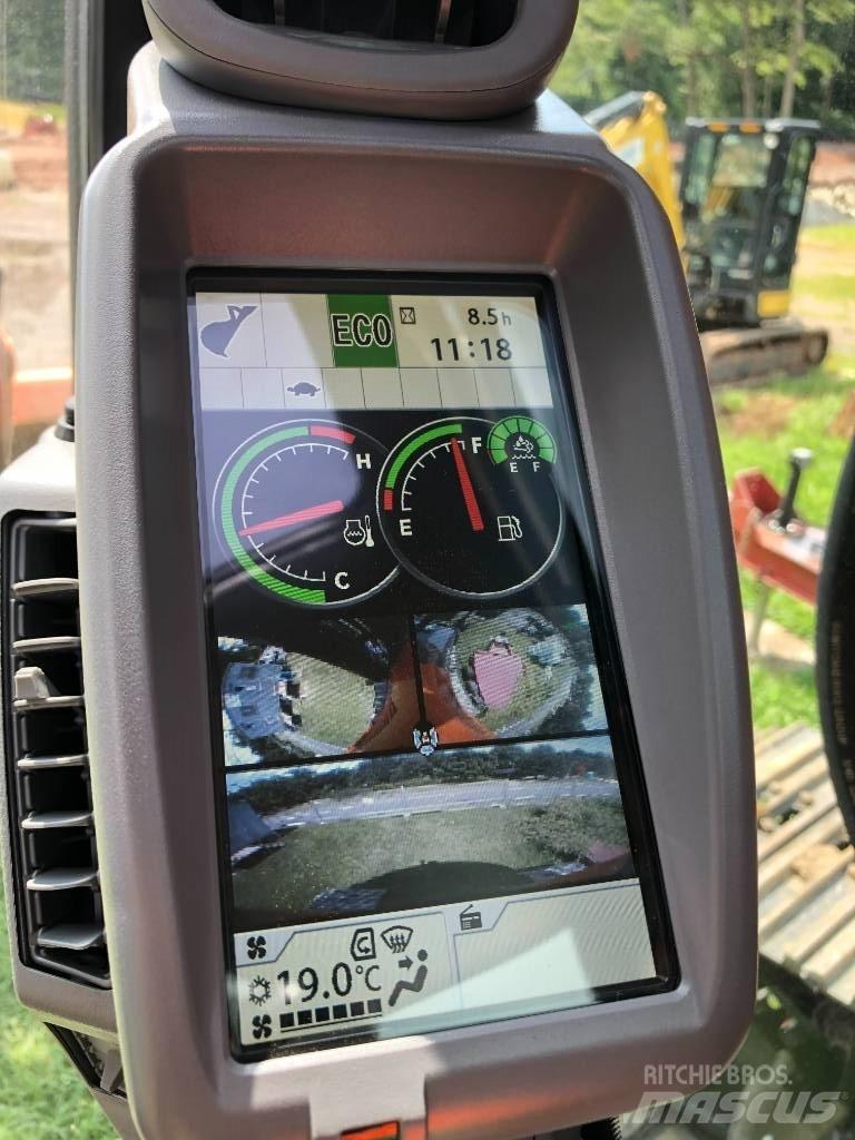 Hitachi ZX245USLC-6 Crawler excavators