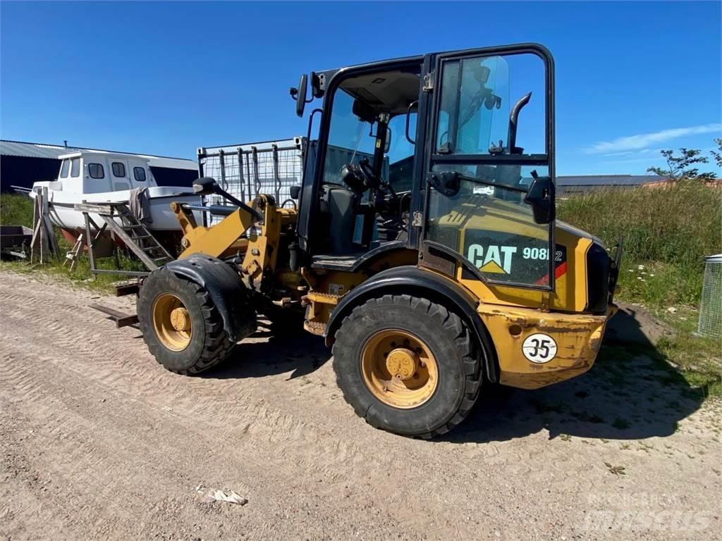 CAT 908 H2 Multi-purpose loaders
