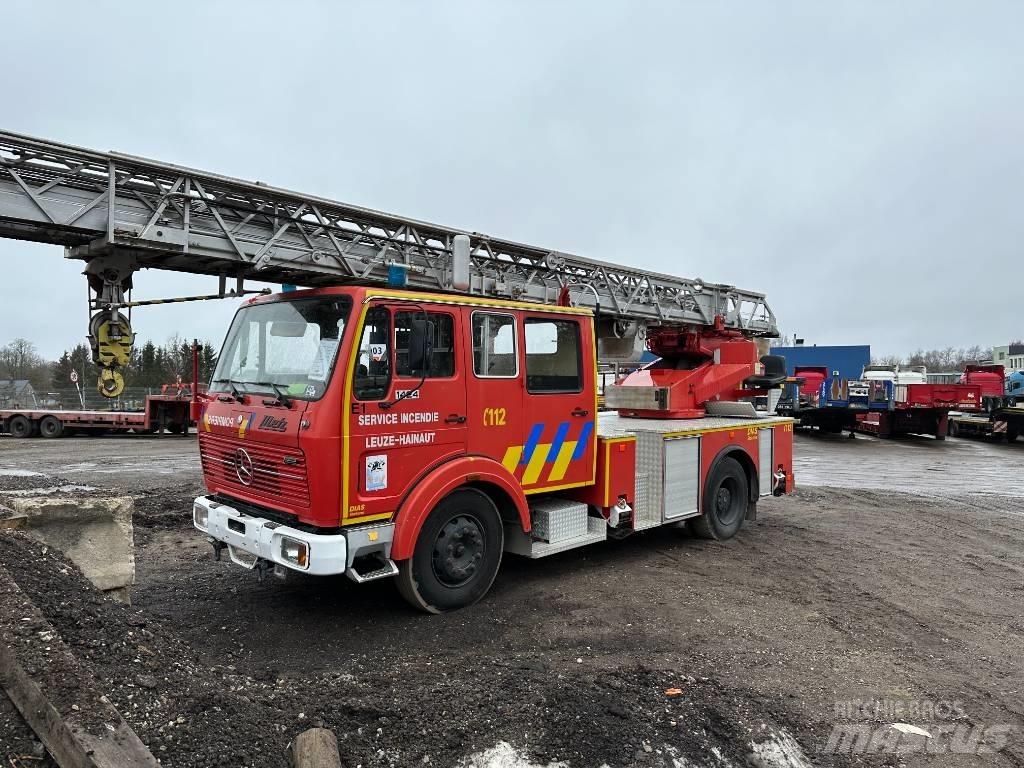 Mercedes-Benz 1424F Fire trucks