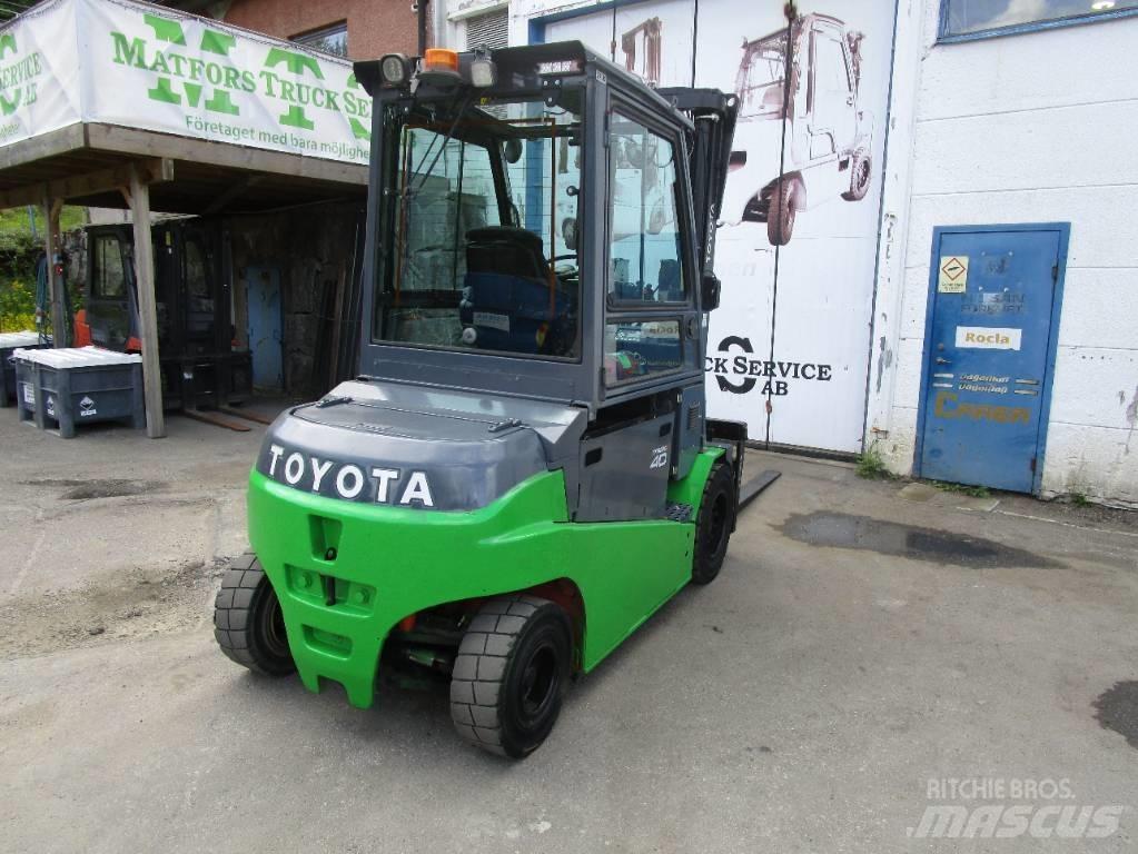 Toyota Elmotvikt Electric forklift trucks