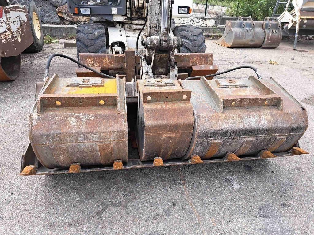 Mecalac 12 MTX Wheeled excavators