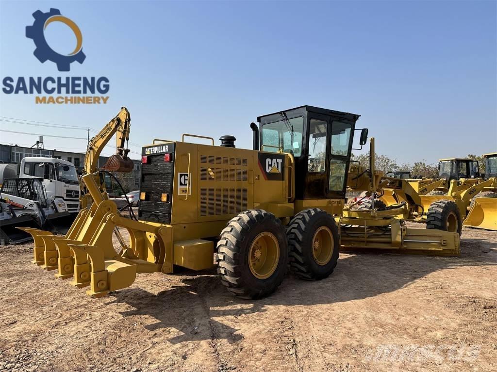 CAT 140H Graders