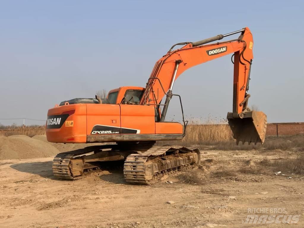Doosan DX225LC-9C Crawler excavators