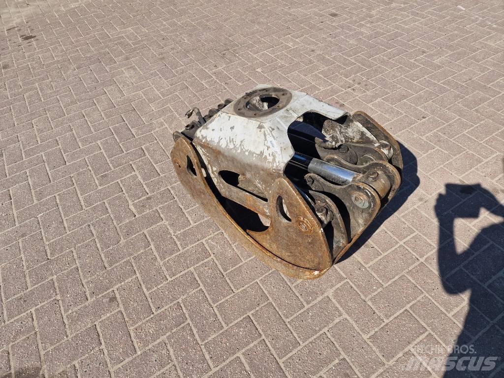 Komatsu G36 Other