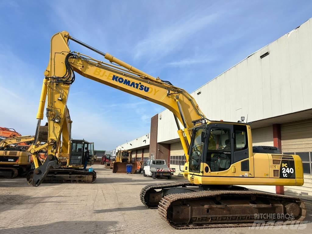 Komatsu PC 240 LC-8 Crawler excavators