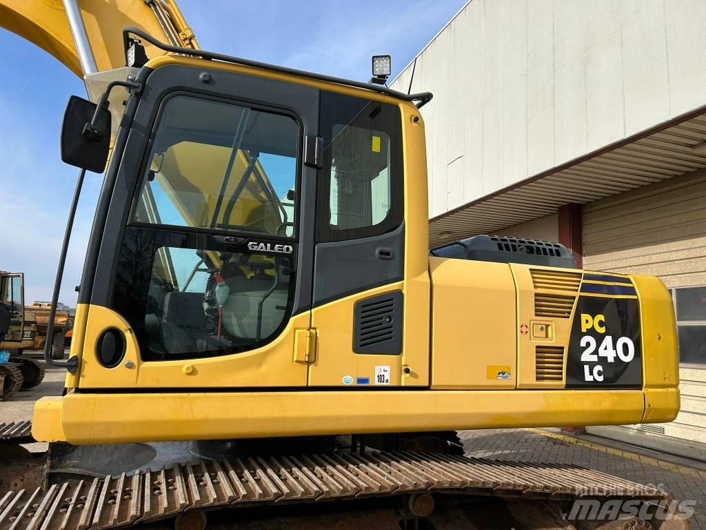Komatsu PC 240 LC-8 Crawler excavators