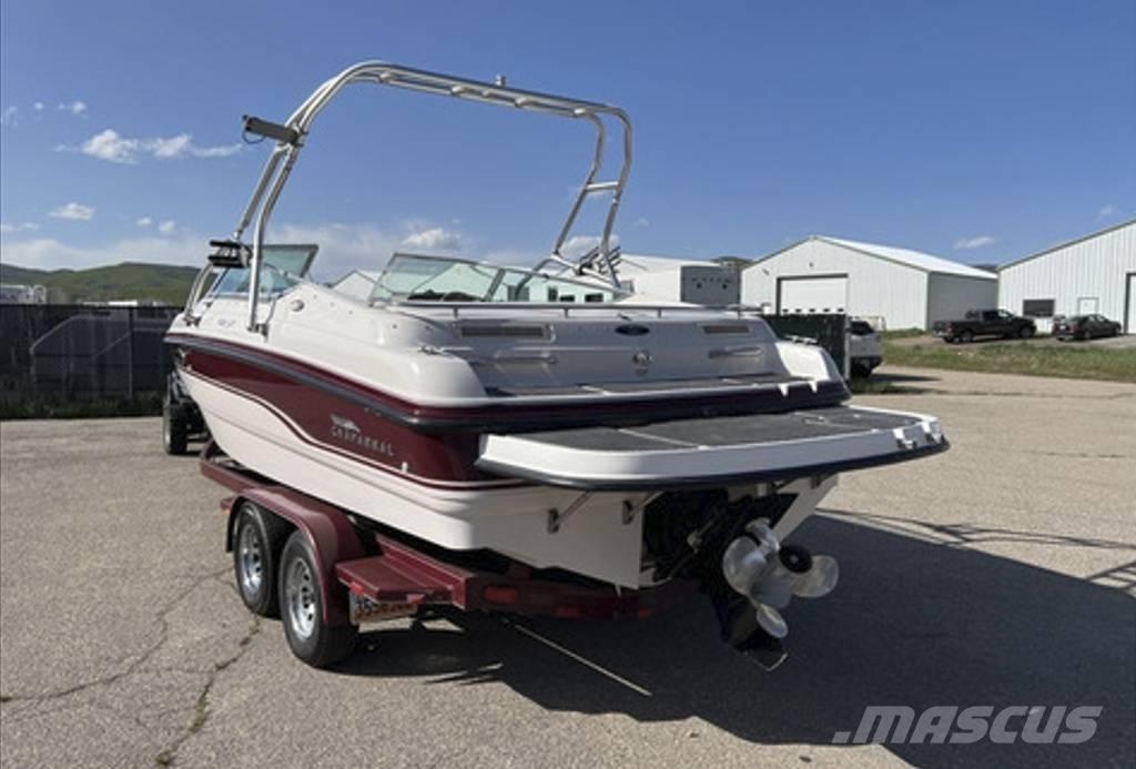 Chaparral 2330 SS Work boats / barges