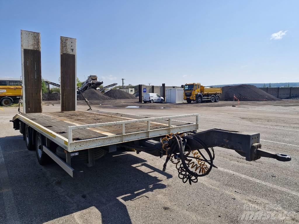 Svan CHT 202 Car carrier