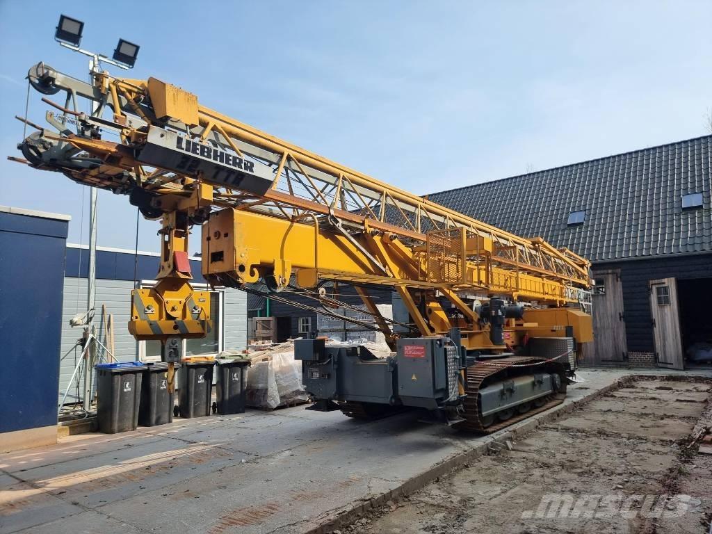 Liebherr 32 TTR Track mounted cranes