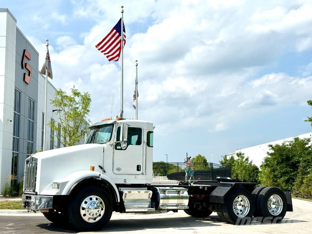 Kenworth T 800 Prime Movers