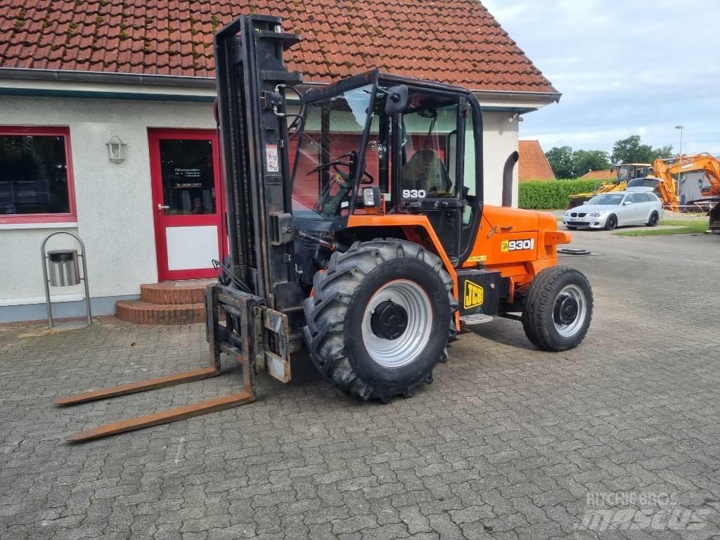 JCB 930-4 Rough terrain truck