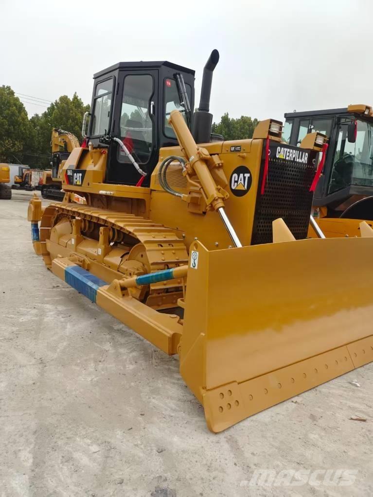 SDLG D6G Crawler dozers