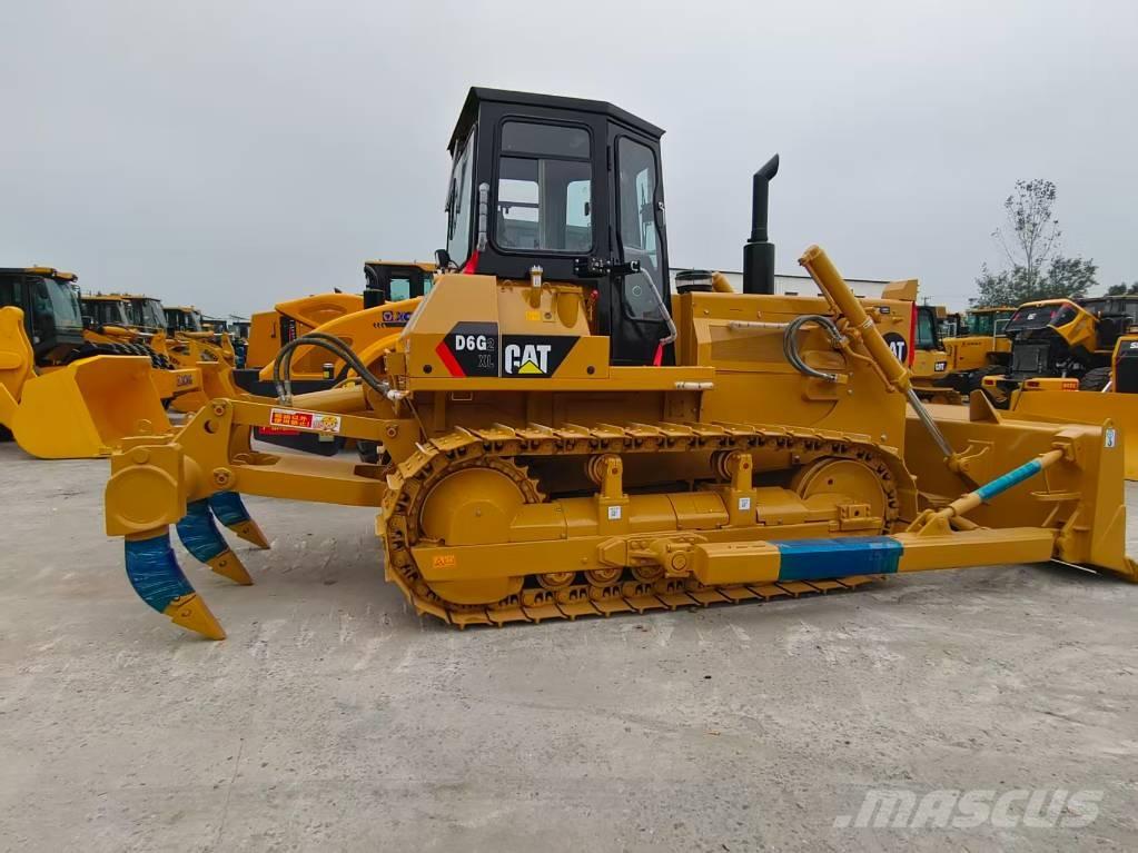 SDLG D6G Crawler dozers