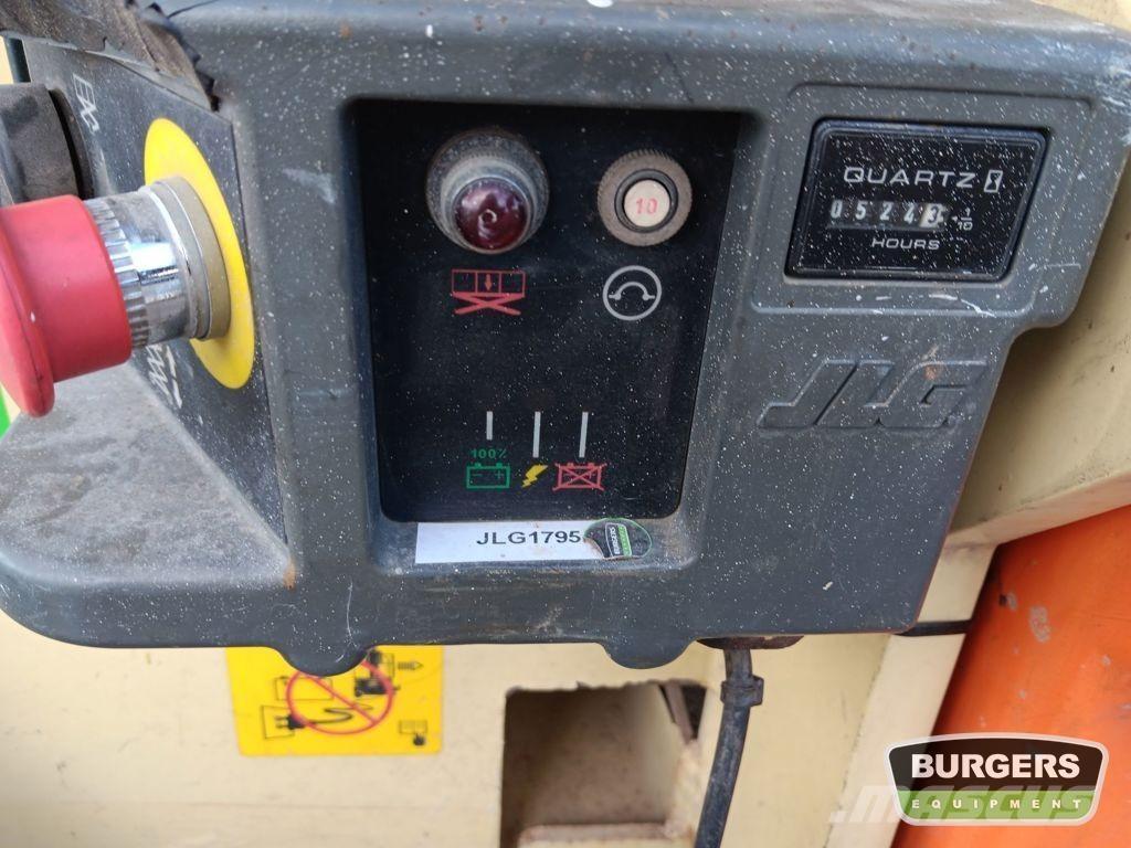 JLG 2646ES Scissor lifts