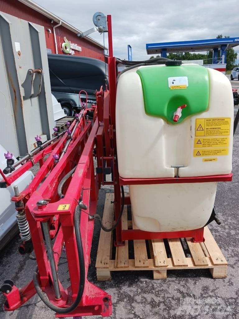  Pelikan 850/15 Mounted sprayers
