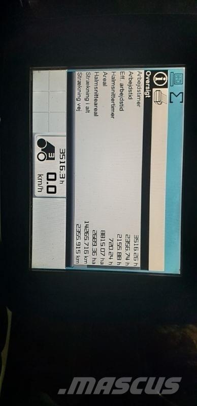 CLAAS Lexion 760 Combine harvesters