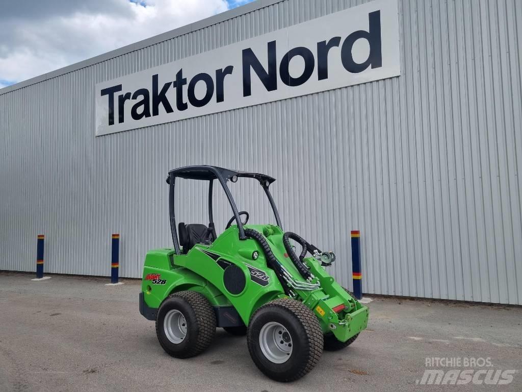 Avant 528 Skid steer loaders