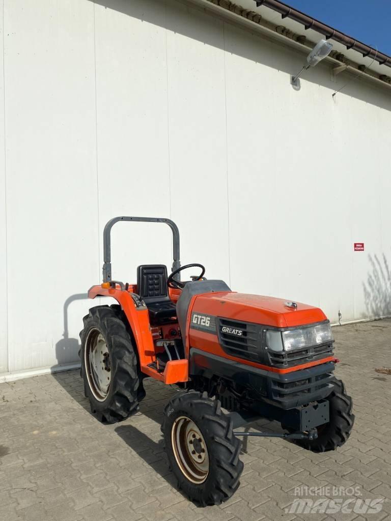 Kubota GT26 Compact tractors