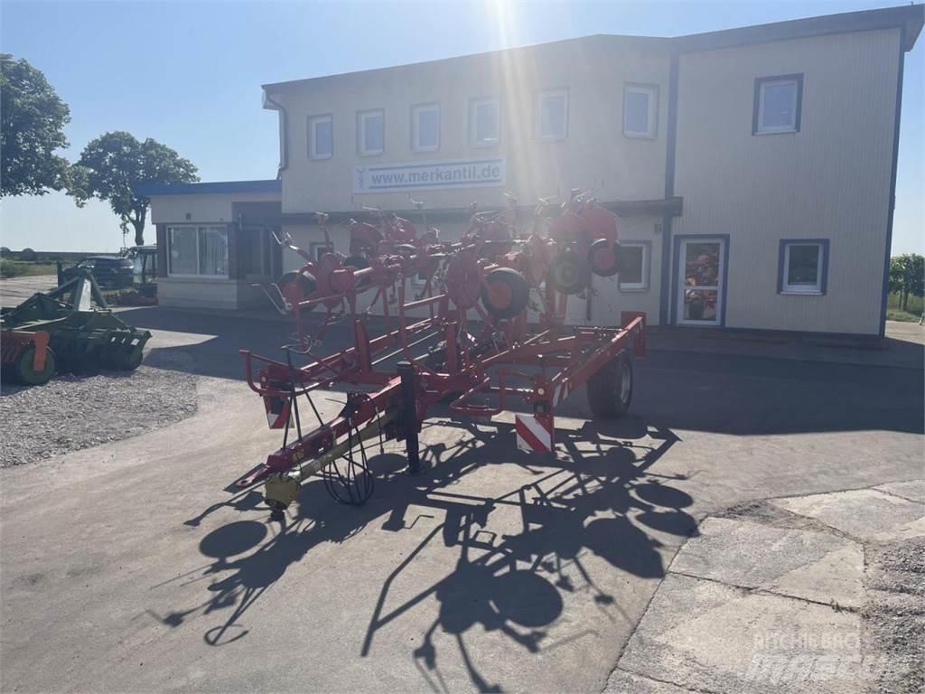 Lely Lotus 900P Rakes and tedders