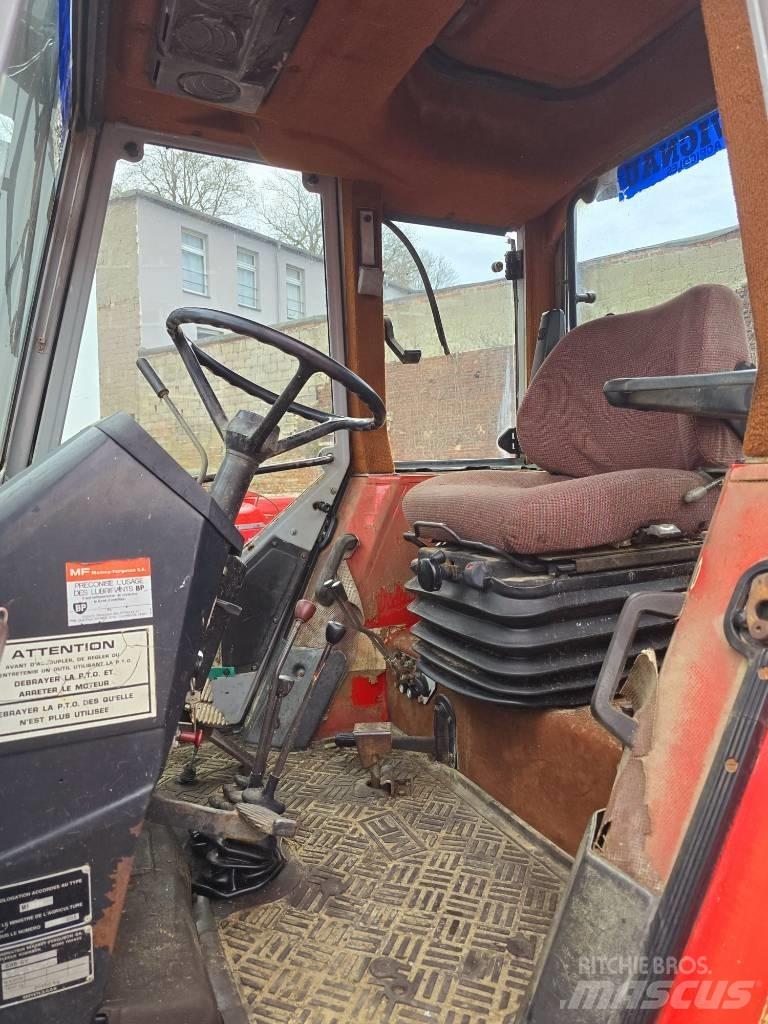 Massey Ferguson 298 Tractors