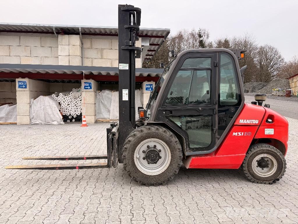 Manitou MSI30 Diesel trucks