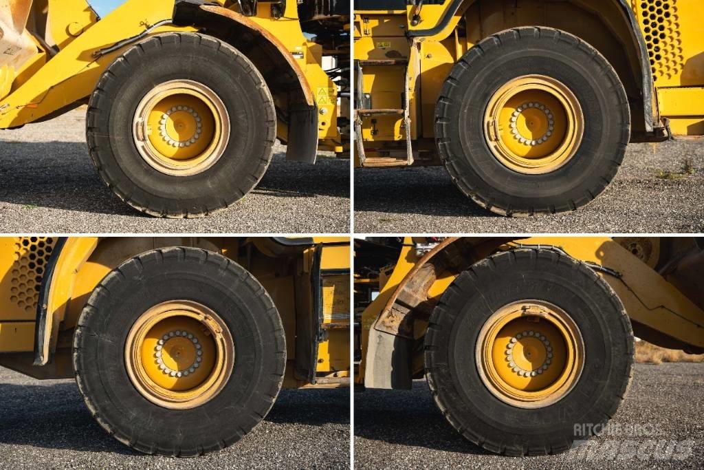 CAT 950M Wheel loaders