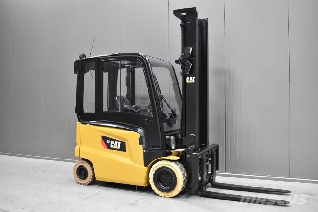 CAT EP 30 CN Electric forklift trucks