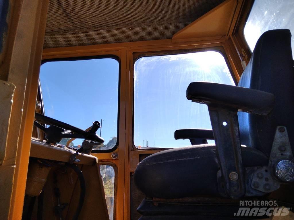 Bomag BW 212 Single drum rollers