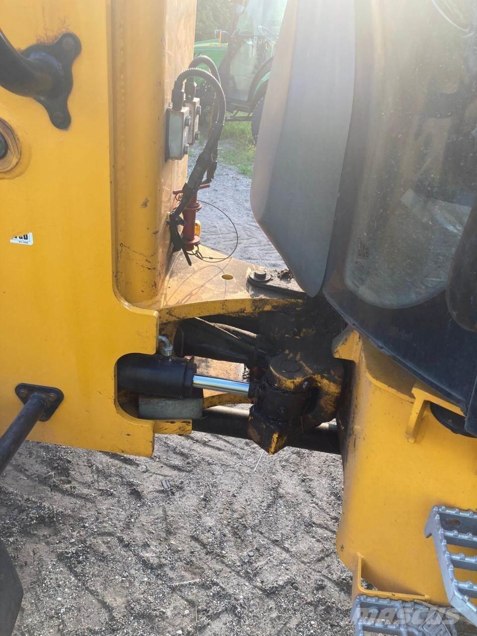 JCB TM 220 Telehandlers