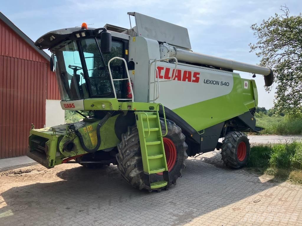 CLAAS Lexion 540 Combine harvesters