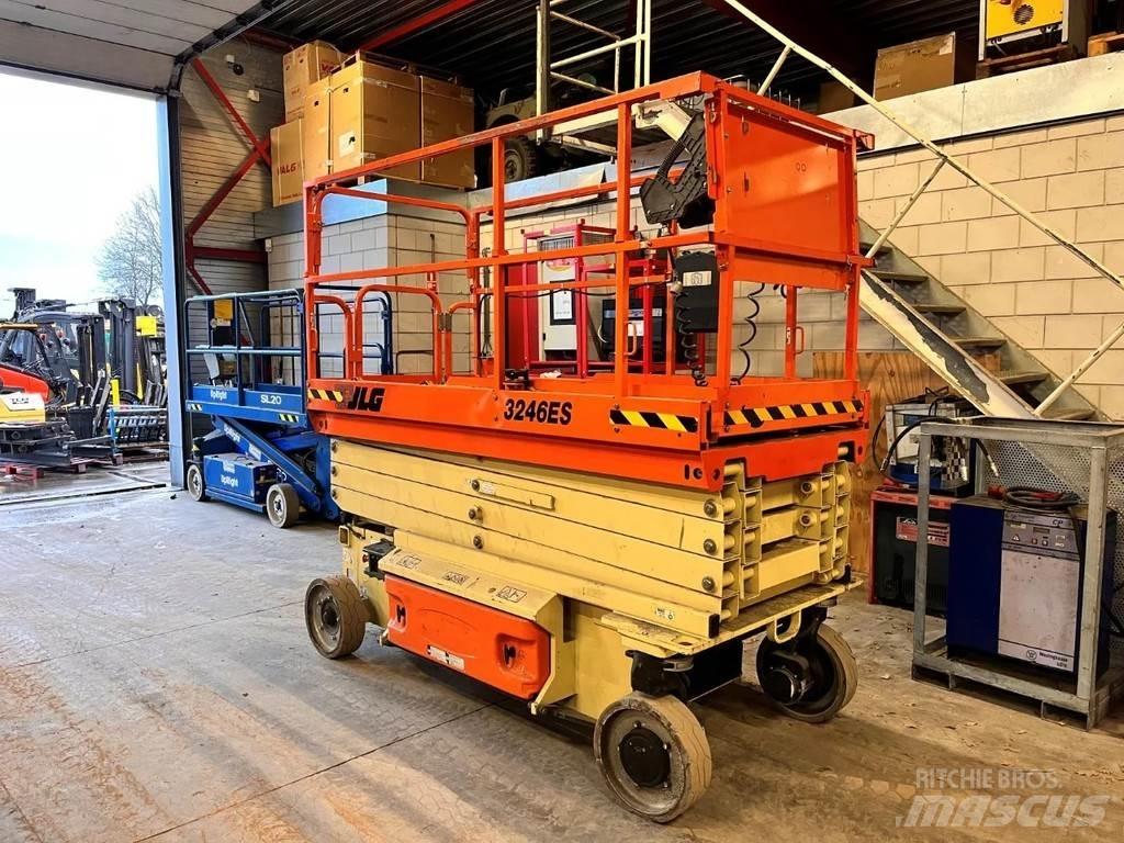 JLG 3246ES Scissor lifts