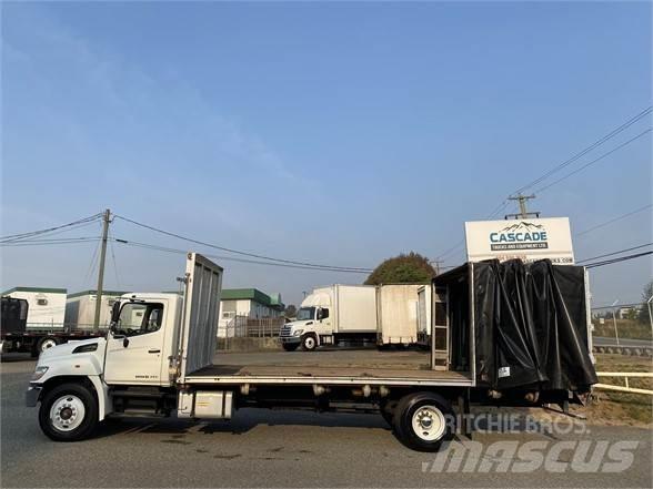 Hino 338 Curtain sider trucks