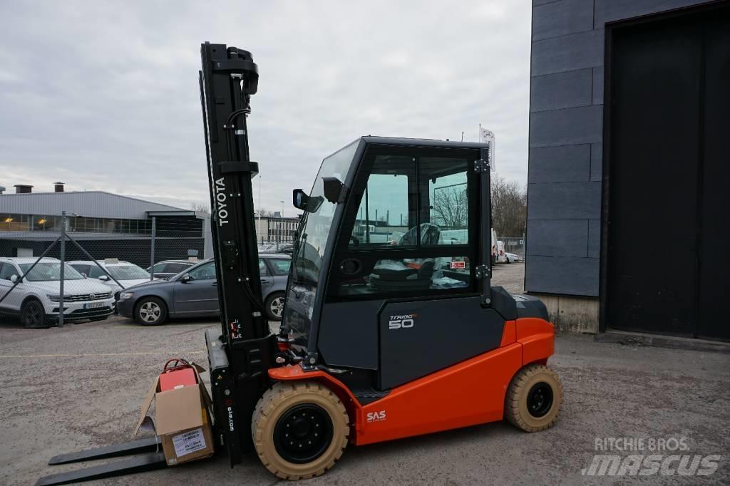Toyota 8FBMT50 Electric forklift trucks