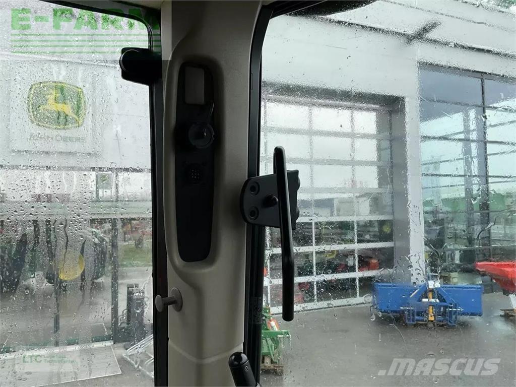 John Deere 6m 150 Tractors