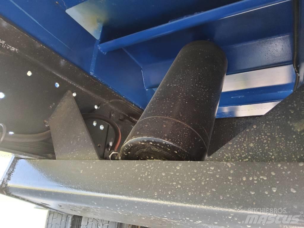  KK223, 230 hl Tipper trucks