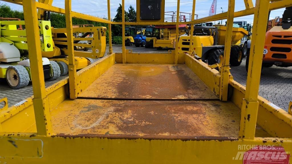 Haulotte Compact 12 Scissor lifts