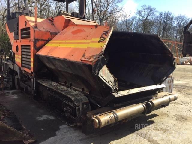 Volvo 7820 Asphalt pavers
