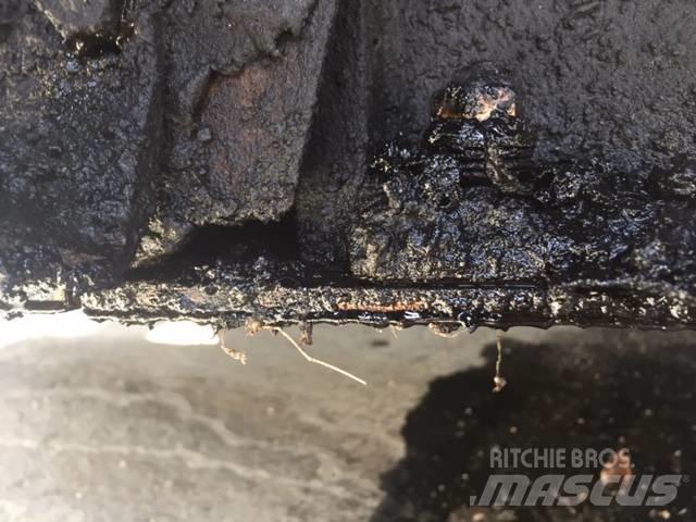 Volvo 7820 Asphalt pavers