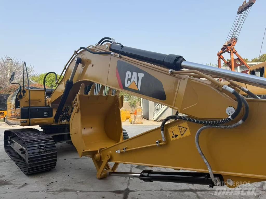 CAT 320D2 Crawler excavators
