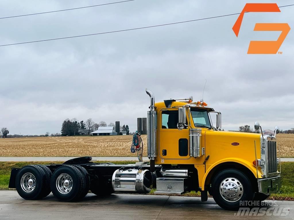 Peterbilt 379 Prime Movers