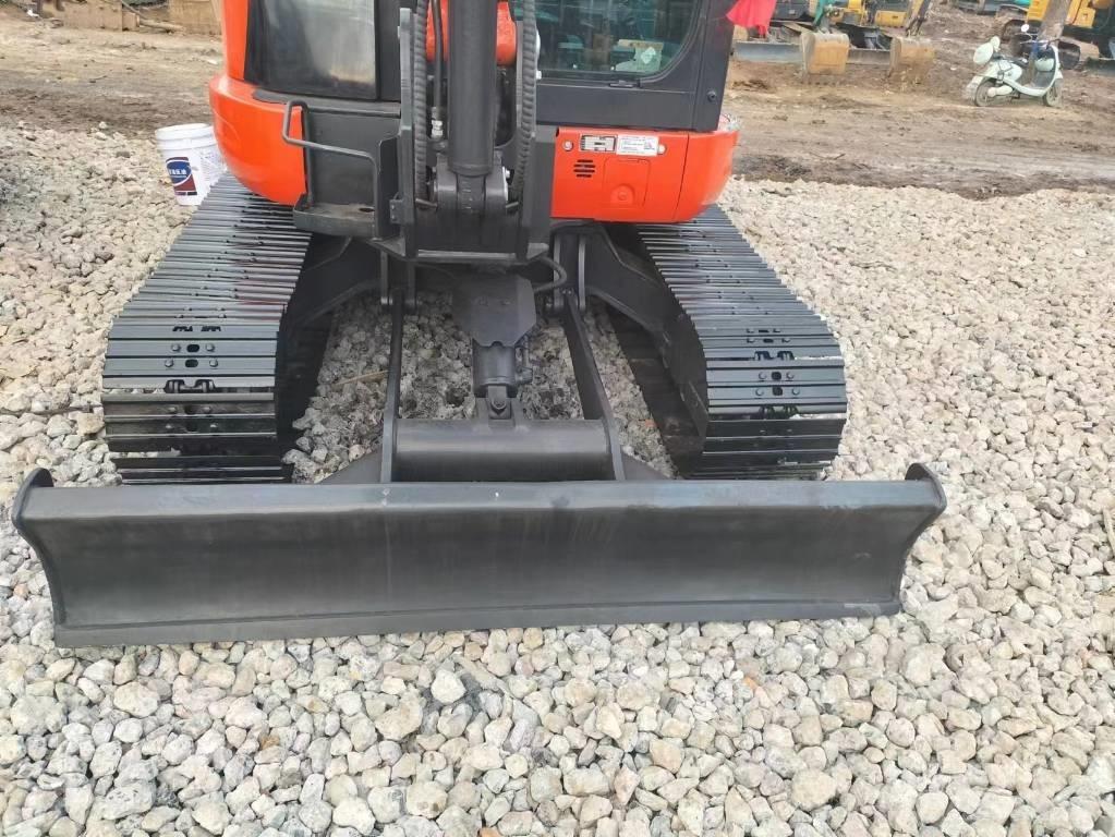 Kubota KX165-5 Crawler excavators